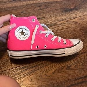 neon pink converse